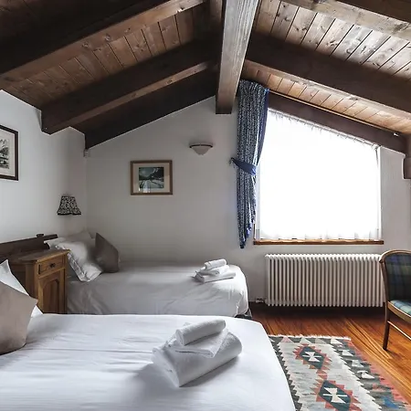 Cretaz Szálloda